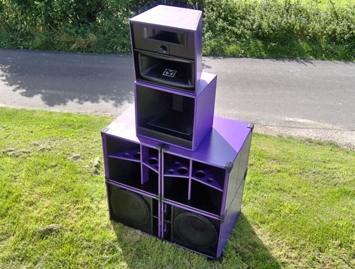 onestackaboveAbbotsbury2700.jpg